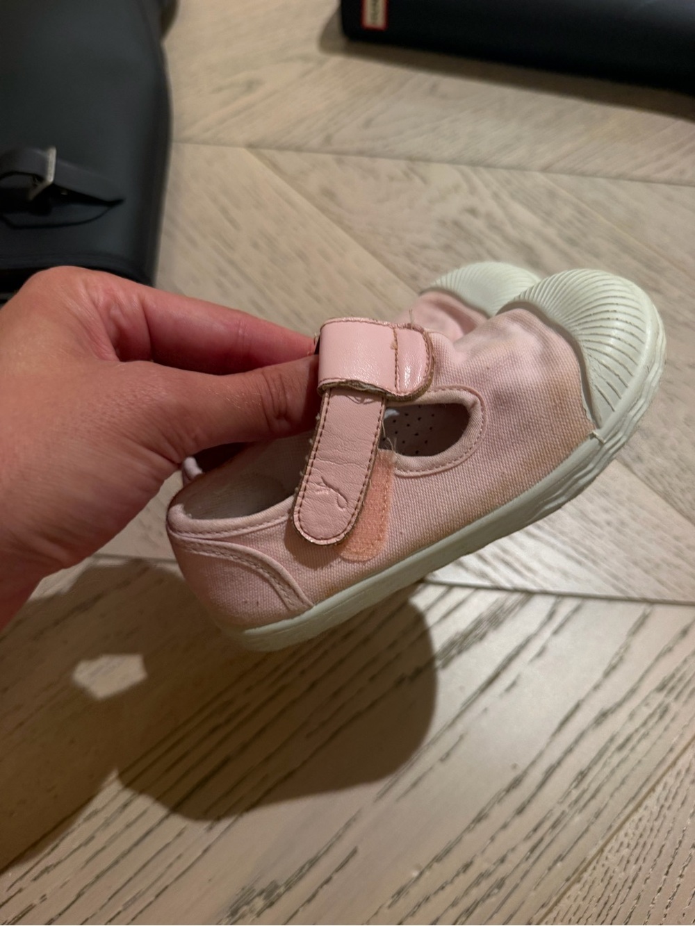 Jacadi Kids Pink Canvas Mary Jane Shoes with Velcro Strap